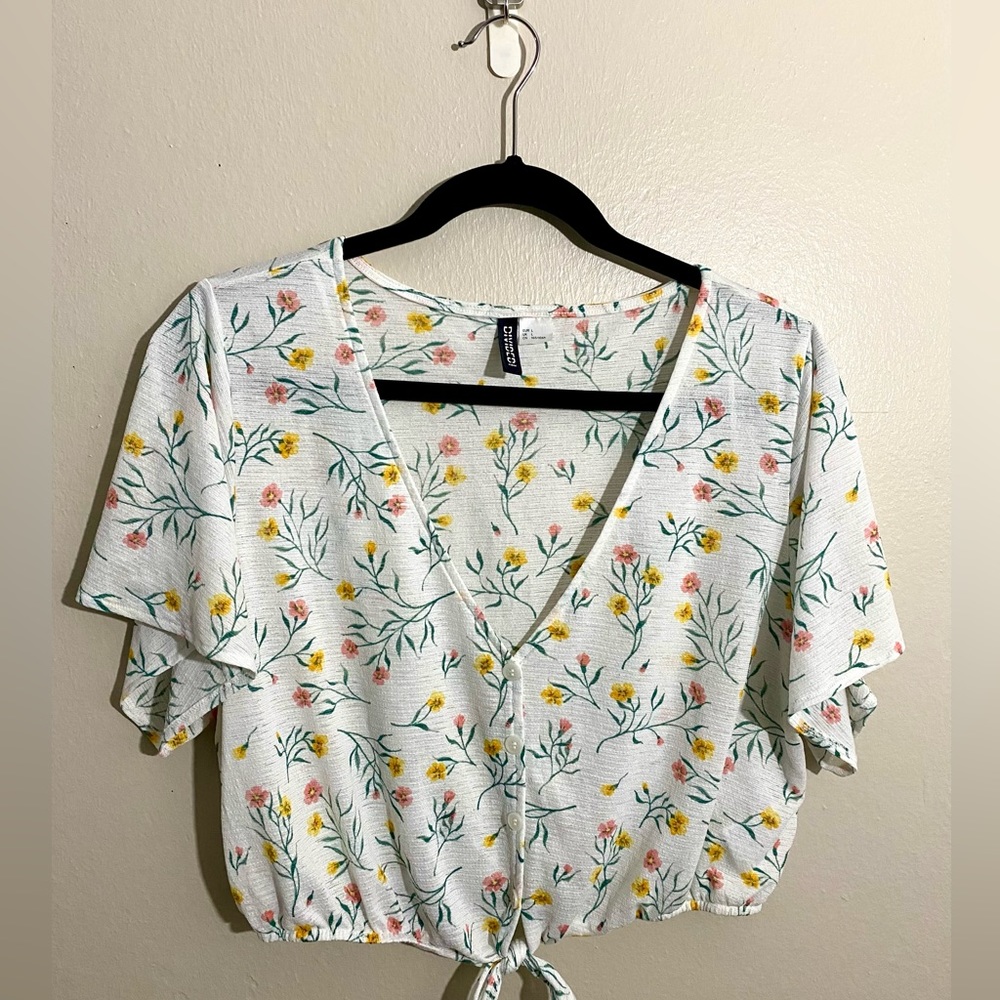 H&M Crop Tie Front Top